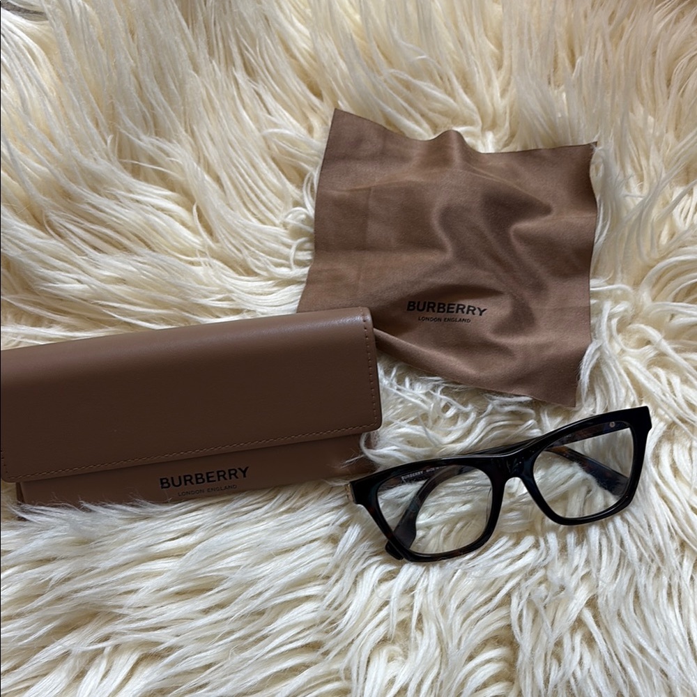 Burberry women’s prescription glasses